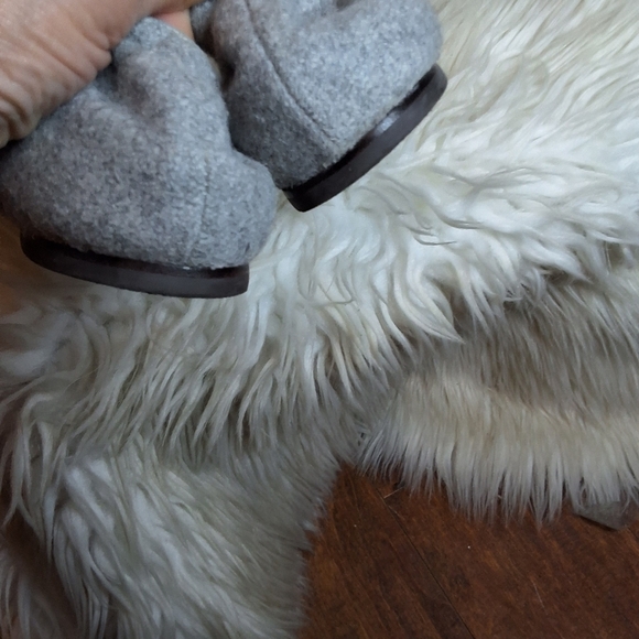 Tory Burch rare gray wool Reva flats 8 - Picture 9 of 10